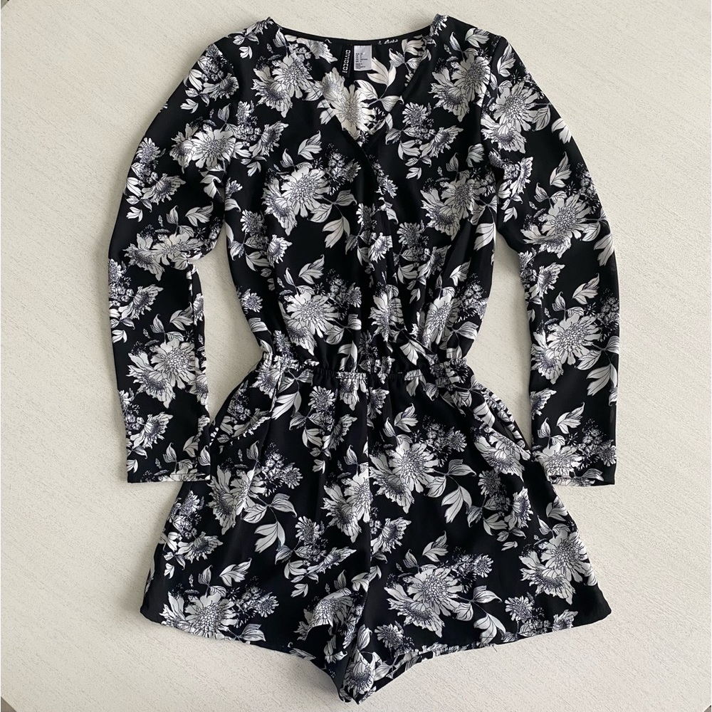 H&M Divided Black Floral Print Long-sleeve Romper